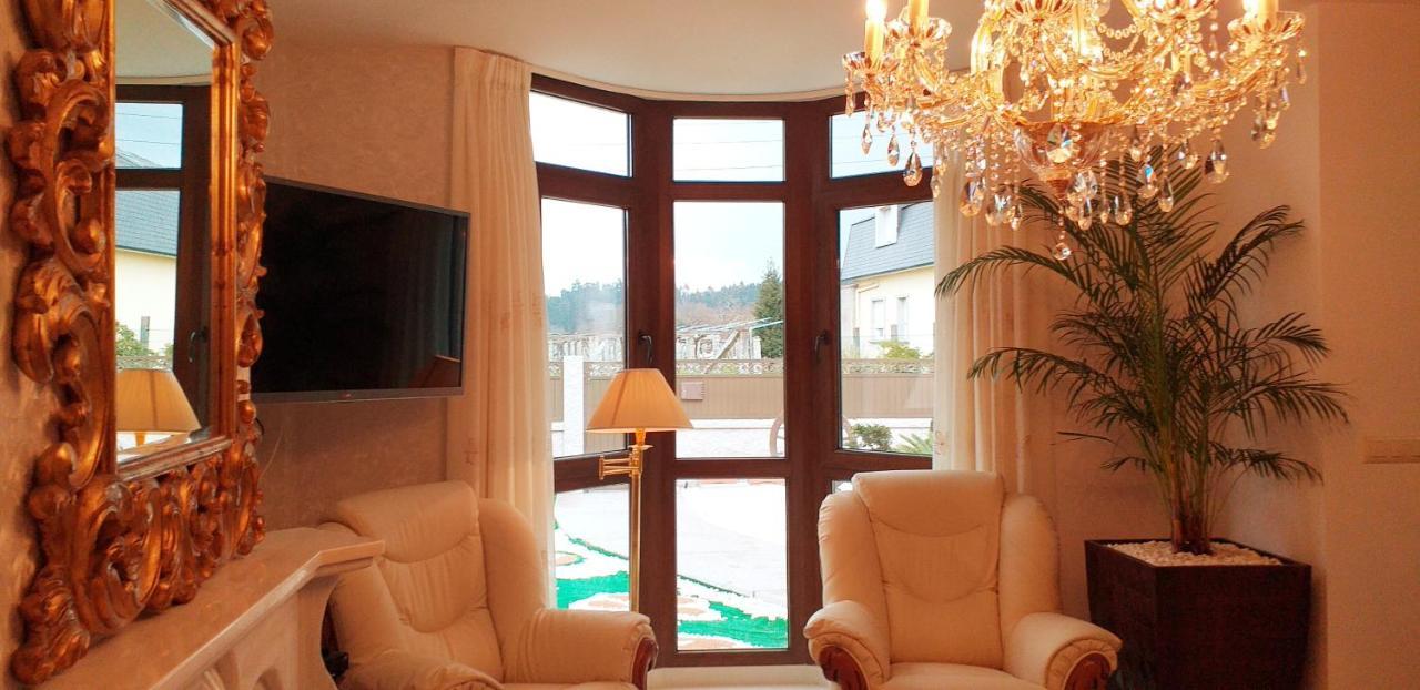 卡尔达斯·德·雷斯Casa Victoria Garden Con Jacuzzi Y Piscina别墅 外观 照片